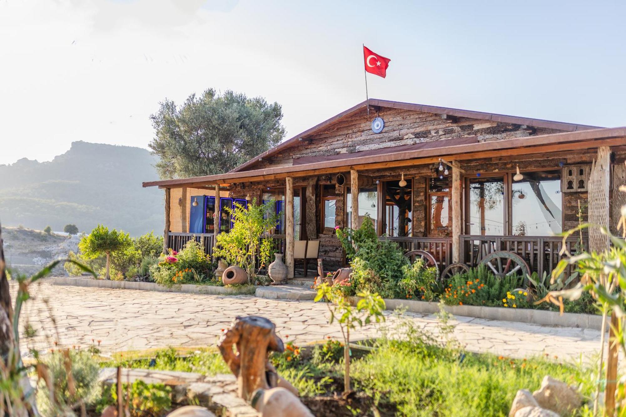 Kadir'S Eco Life Hotel Kumluca Exterior photo